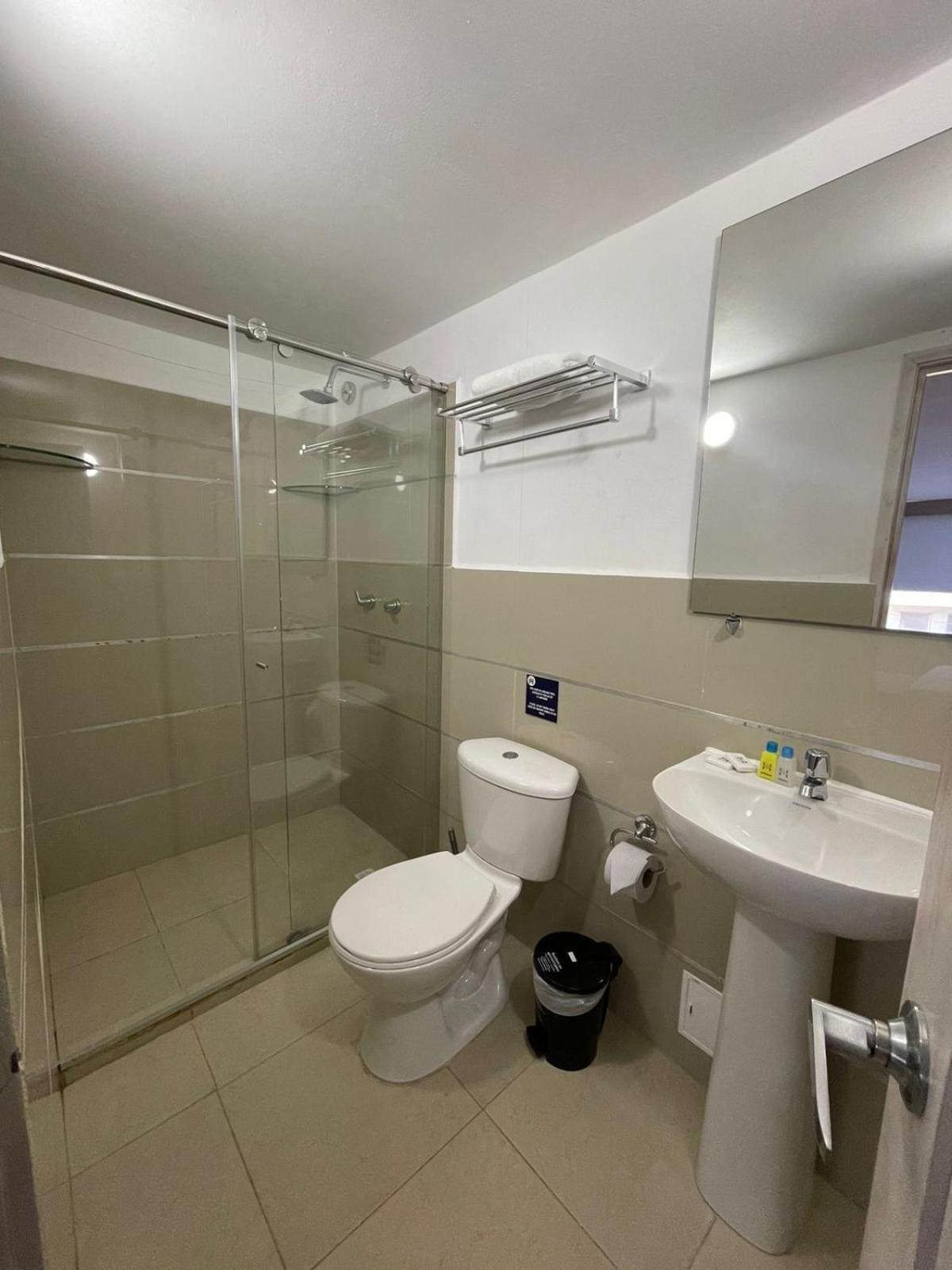 Hotel Hernandez Ctg Cartagena Esterno foto