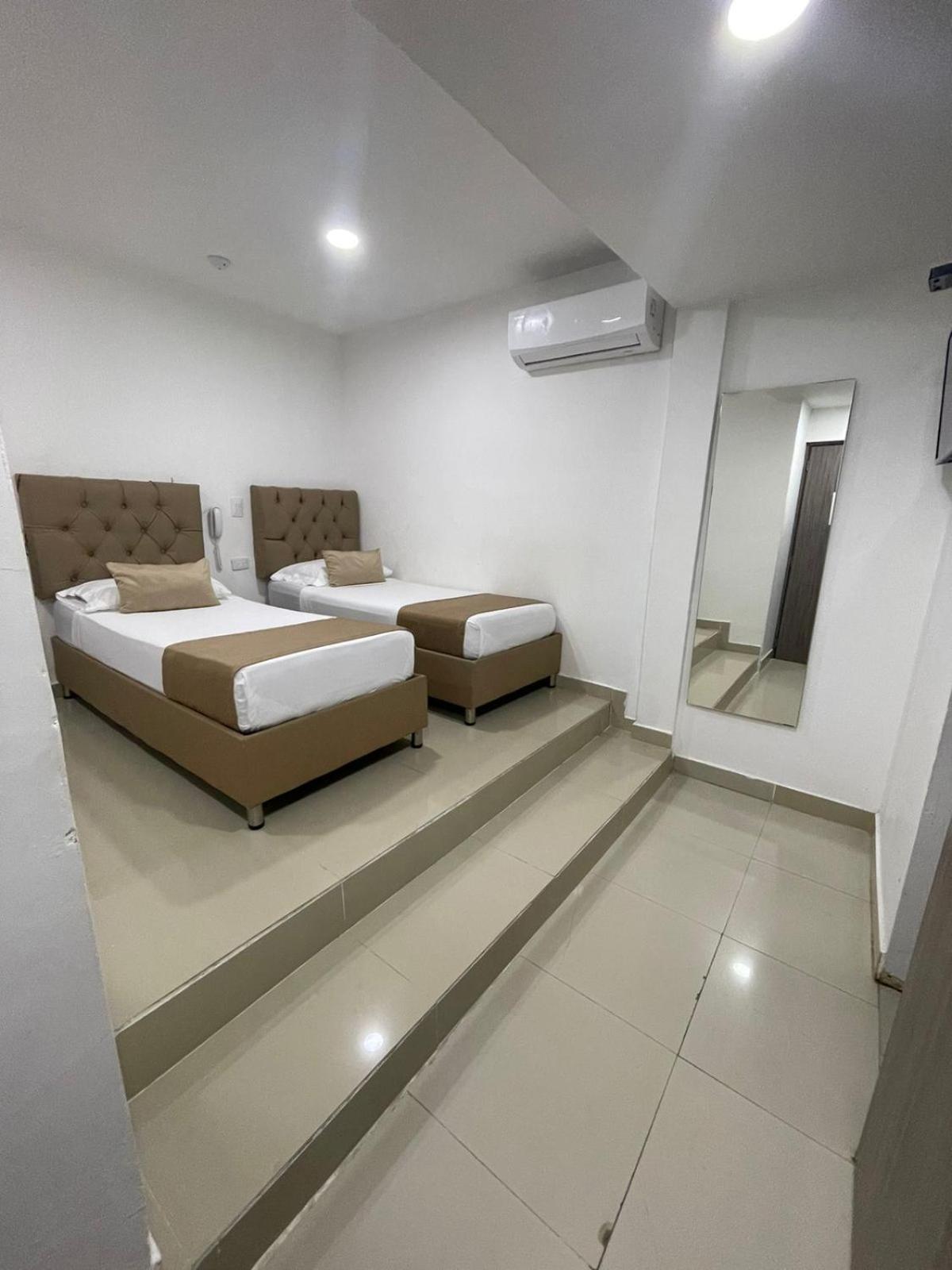 Hotel Hernandez Ctg Cartagena Esterno foto